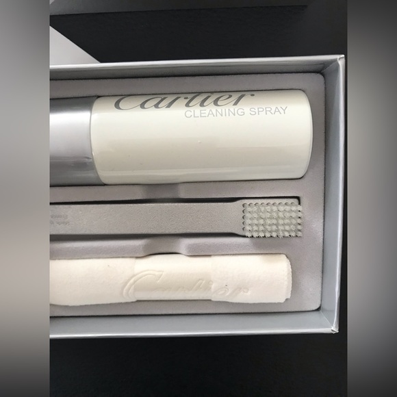 Cartier Cleaning Set - Picture 2 of 4
